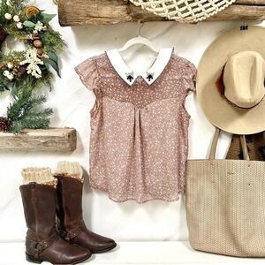 Parisian Shabby chin boho Prairie blouse w jewel collar